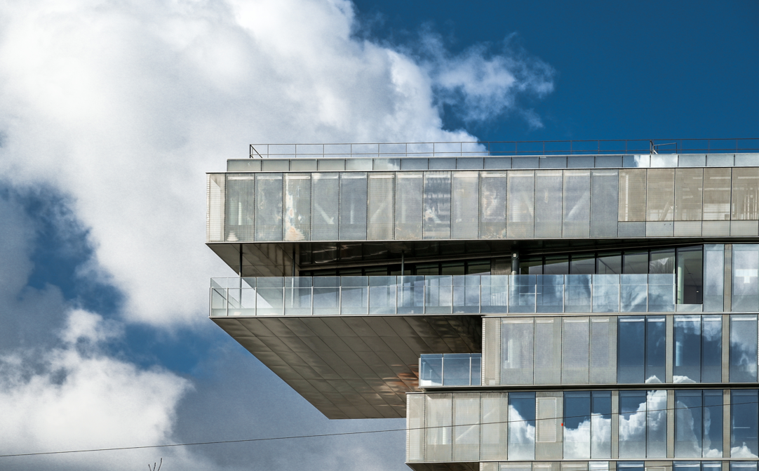 Vue du siège social d'Orange, à Issy-les-Moulineaux